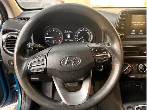 Car image 20