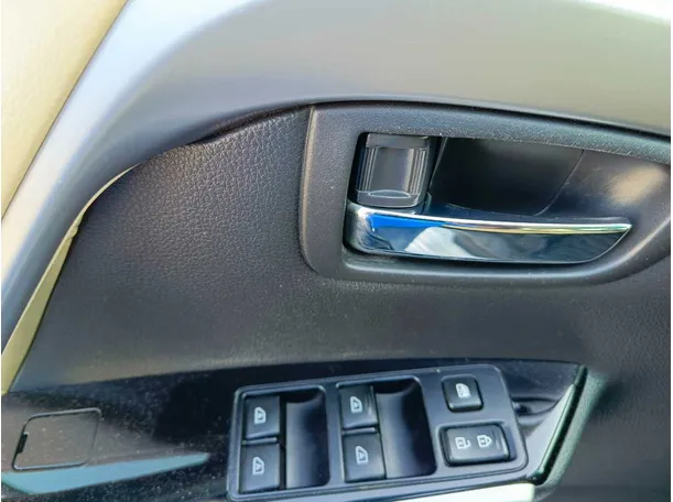 Car image 41