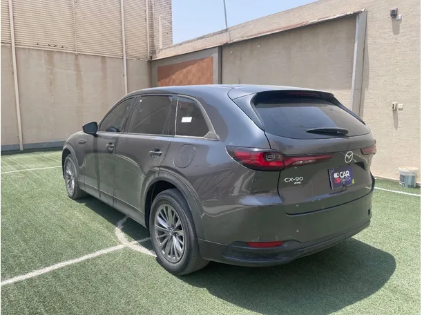 Car image 7
