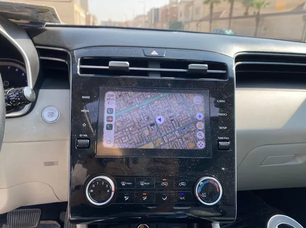 Car image 17