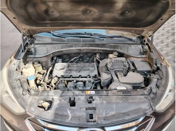 Car image 27
