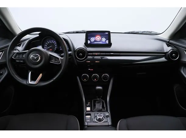 Car image 14