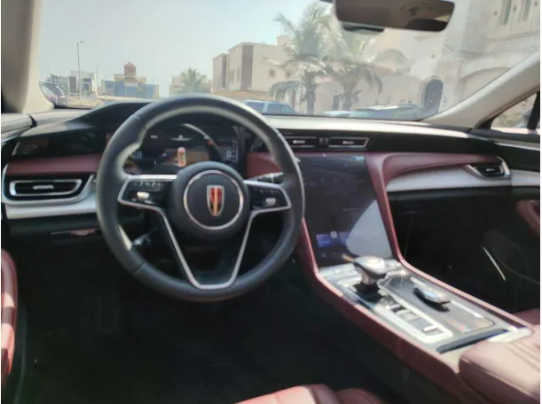 Car image 28