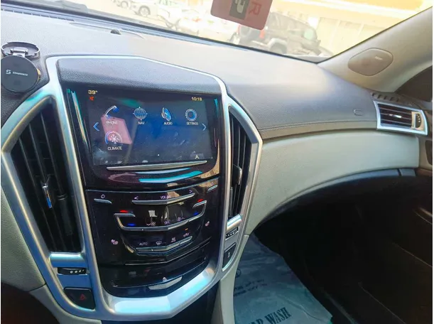 Car image 22