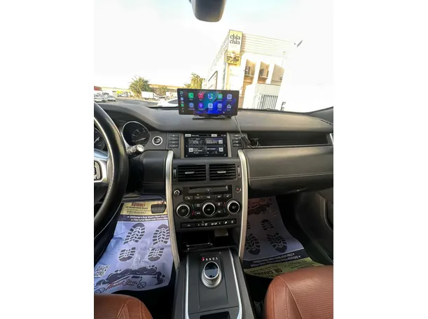 Car image 25