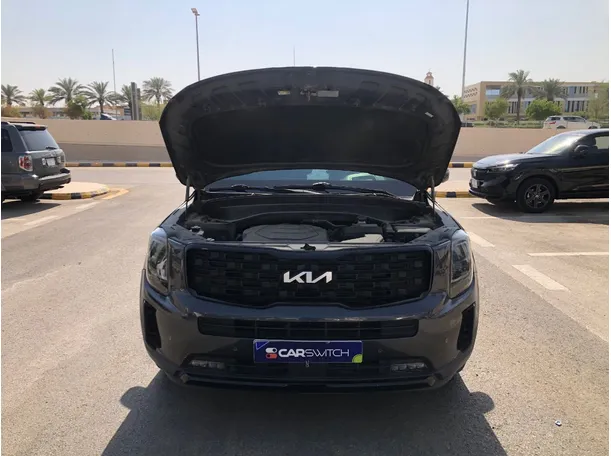 Car image 23