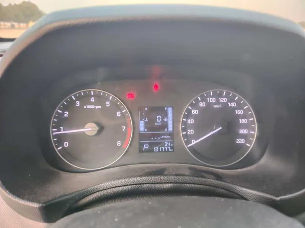 Car image 29