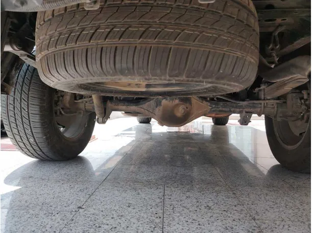 Car image 39