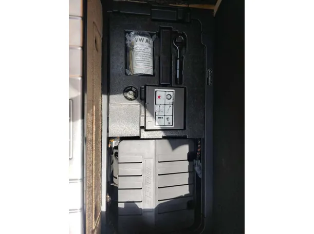 Car image 45