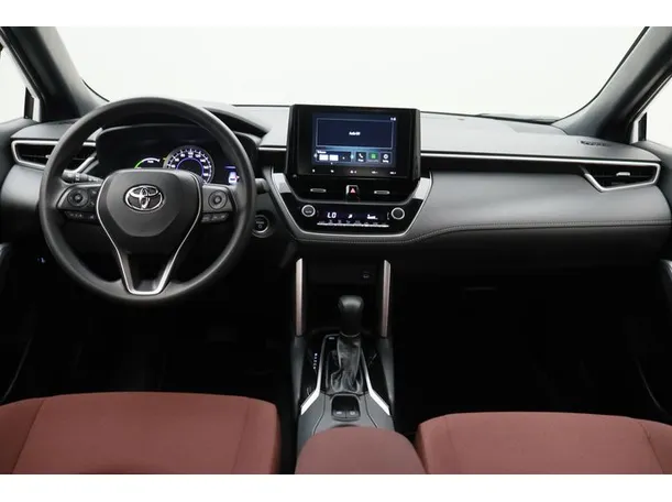 Car image 14