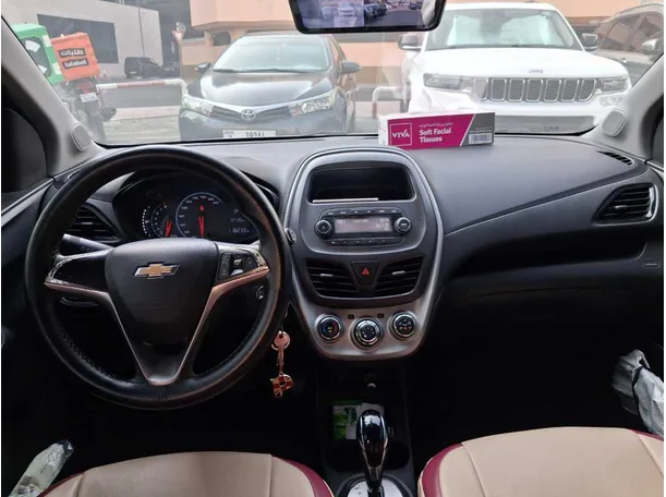 Car image 16
