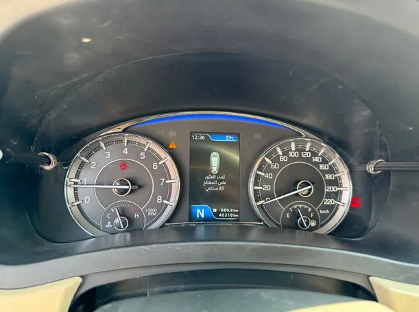 Car image 20