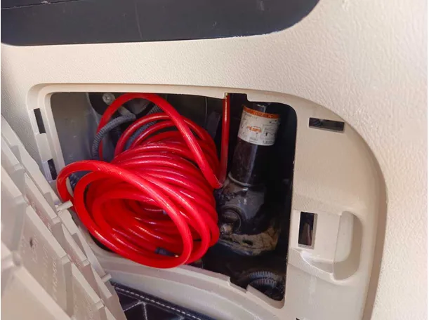 Car image 31