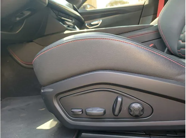 Car image 22