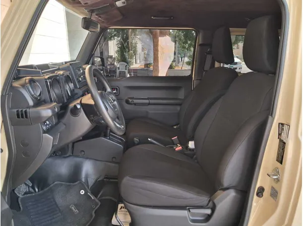 Car image 22