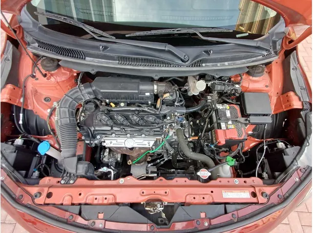 Car image 20