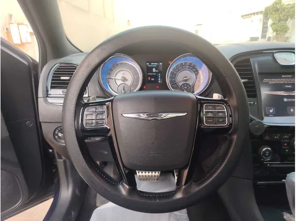 Car image 23