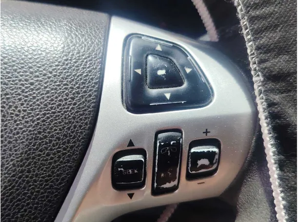 Car image 31