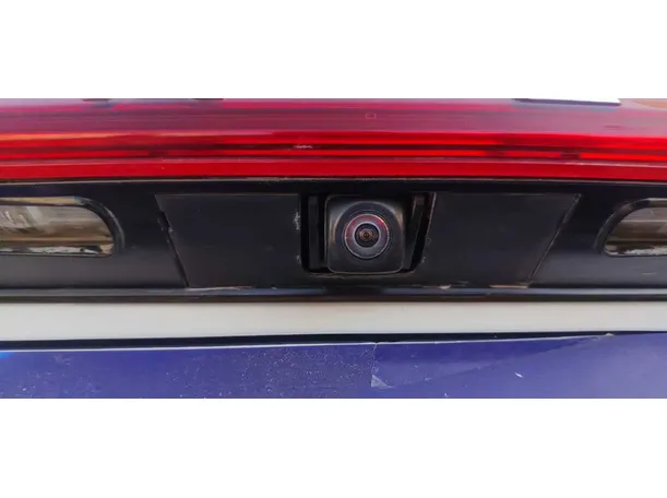 Car image 28