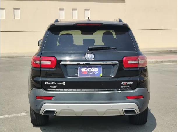 Car image 6