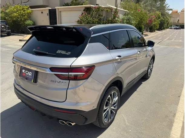 Car image 5