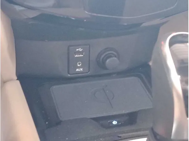Car image 23