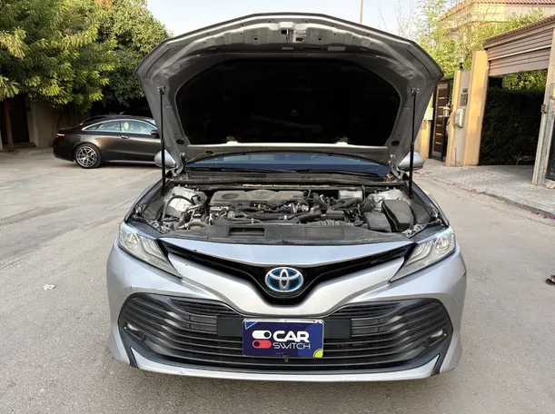 Car image 27