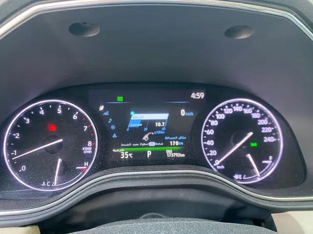 Car image 20
