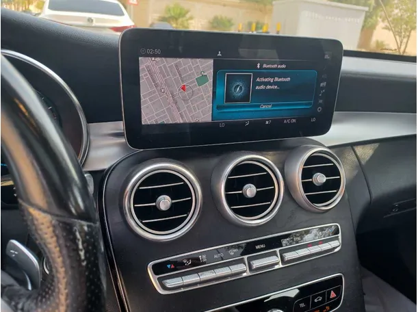 Car image 18