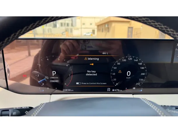 Car image 22
