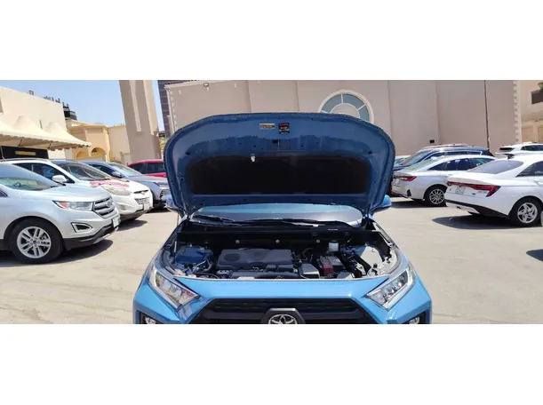 Car image 29