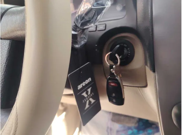 Car image 32