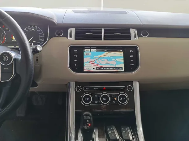 Car image 15
