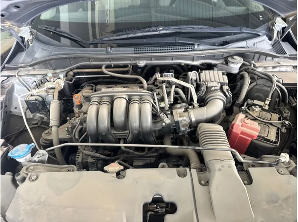 Car image 16