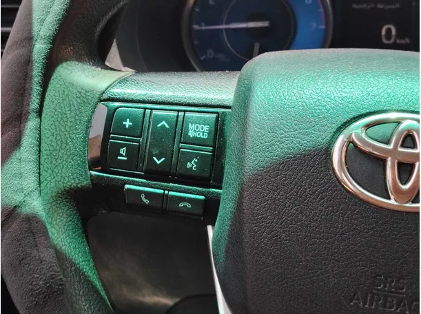 Car image 31