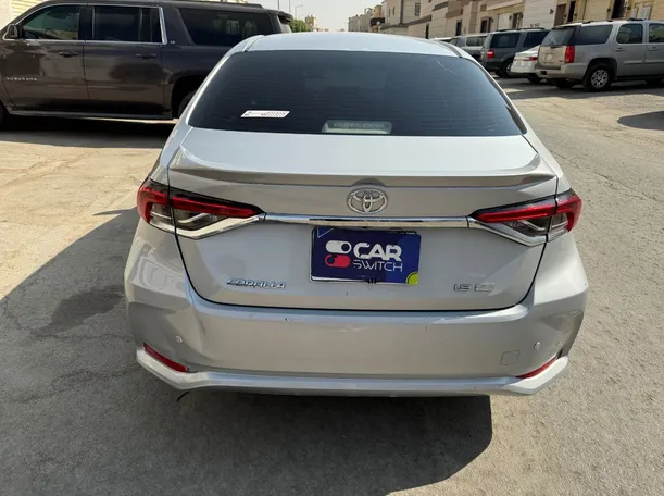 Car image 6