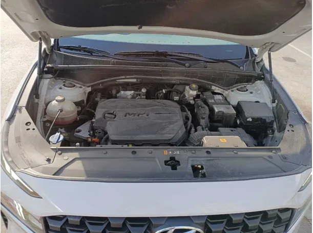 Car image 27