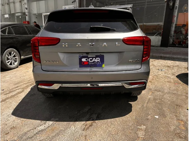 Car image 6