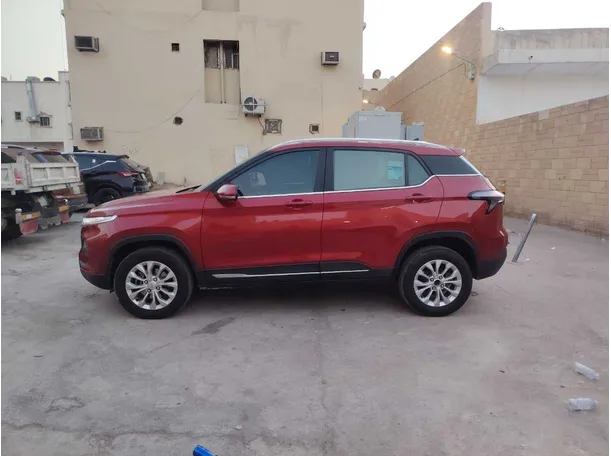 Car image 8