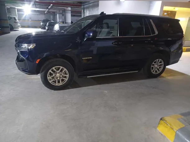 Car image 8