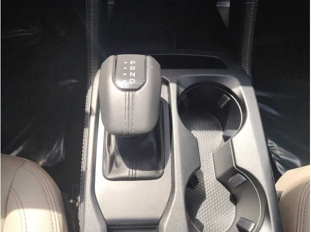 Car image 25