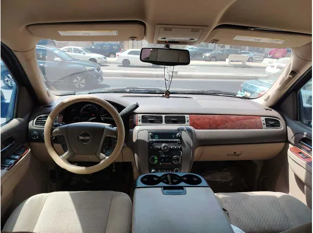 Car image 21