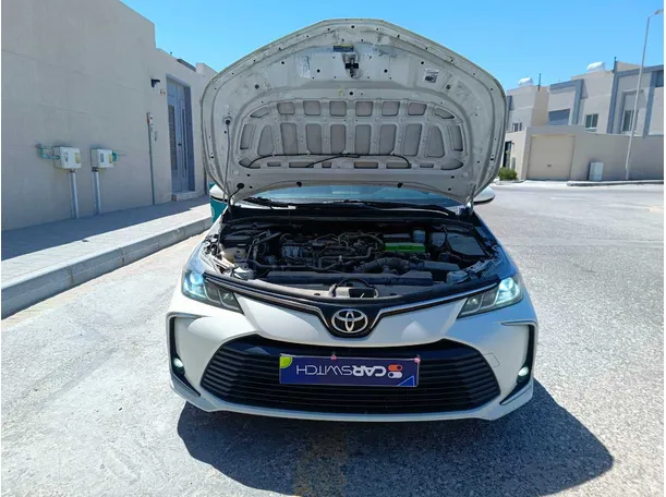 Car image 32