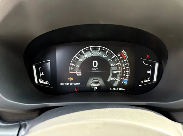 Car image 24