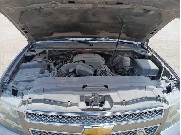 Car image 25