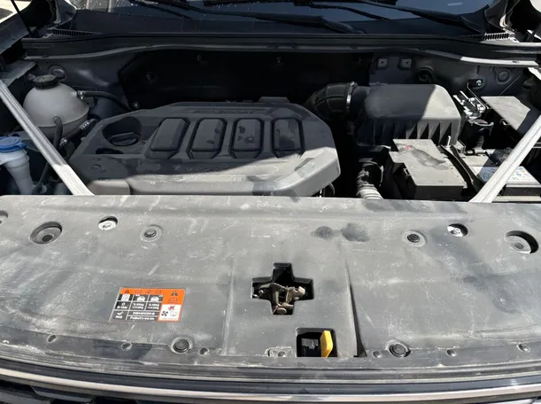 Car image 28