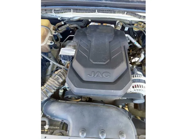 Car image 35