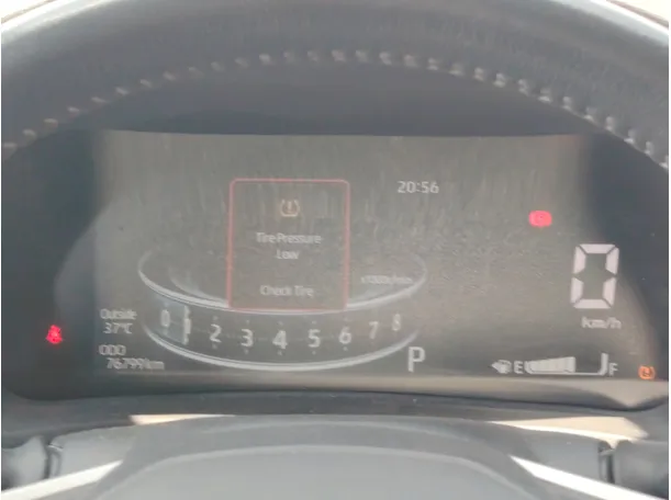 Car image 23