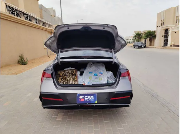 Car image 23