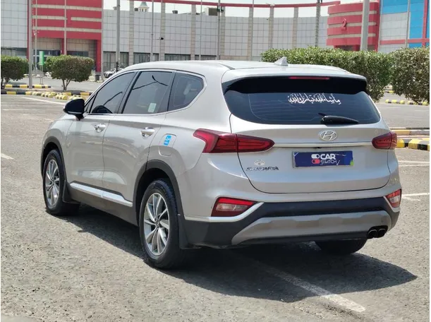 Car image 7